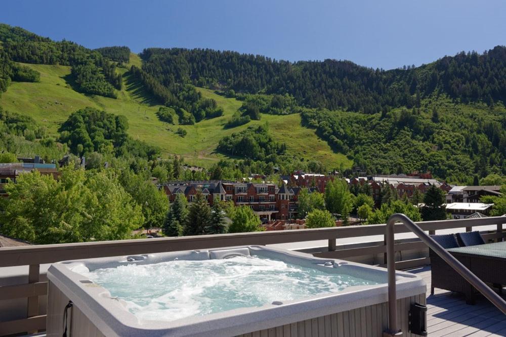 Independence Square Unit 313, Downtown Hotel Room In Aspen With Rooftop Hot Tub 外观 照片