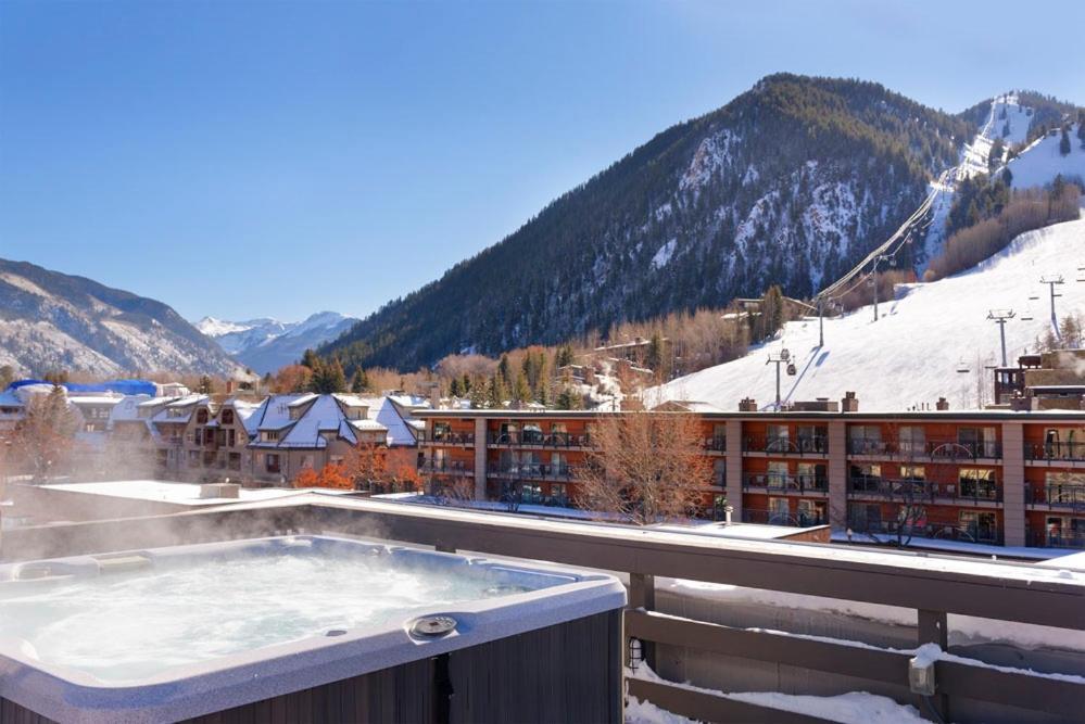 Independence Square Unit 313, Downtown Hotel Room In Aspen With Rooftop Hot Tub 外观 照片